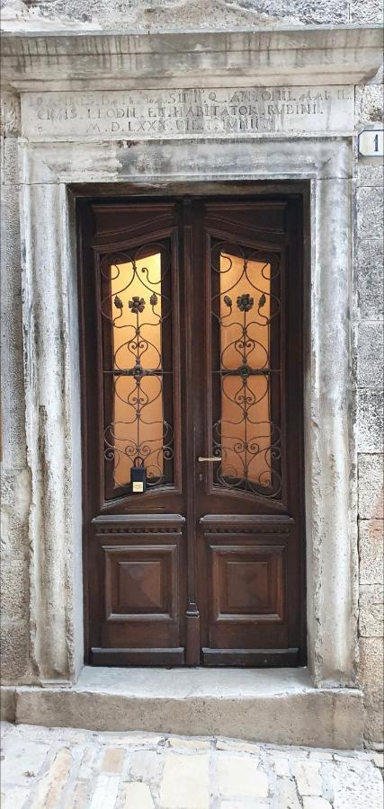 B&B Palace Basilico 1580. Rovinj Buitenkant foto