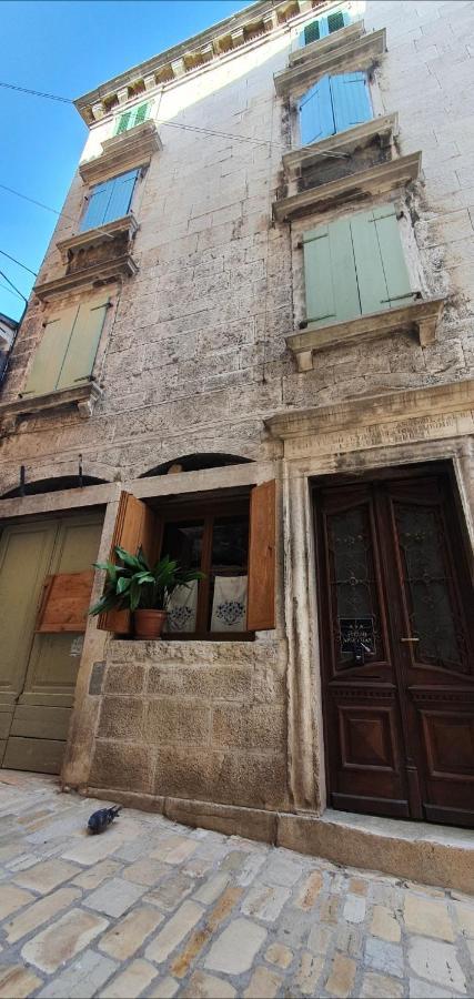 B&B Palace Basilico 1580. Rovinj Buitenkant foto